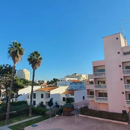 T1 Parque Dos Reis *