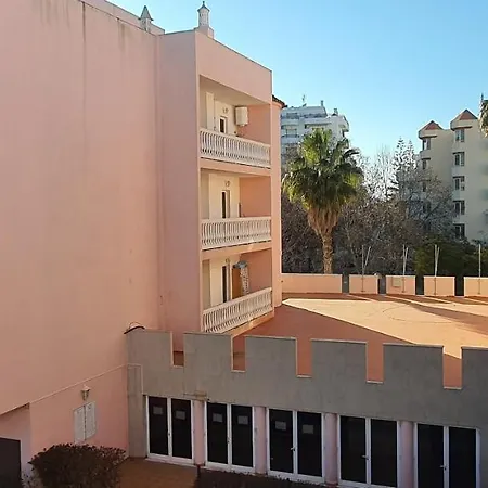 T1 Parque Dos Reis Apartment